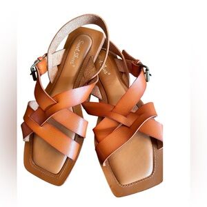 Women's Tan Sandals
